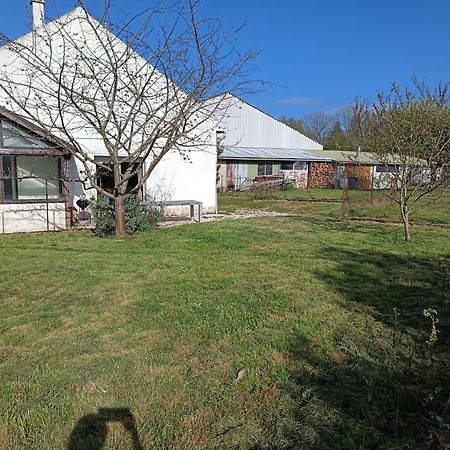 Campagne-Jolie Maison Avec Jardin- Proche Dole Chevigny  Ruang foto